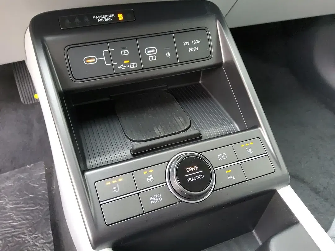 Hyundai KONA - Thumbnail 13