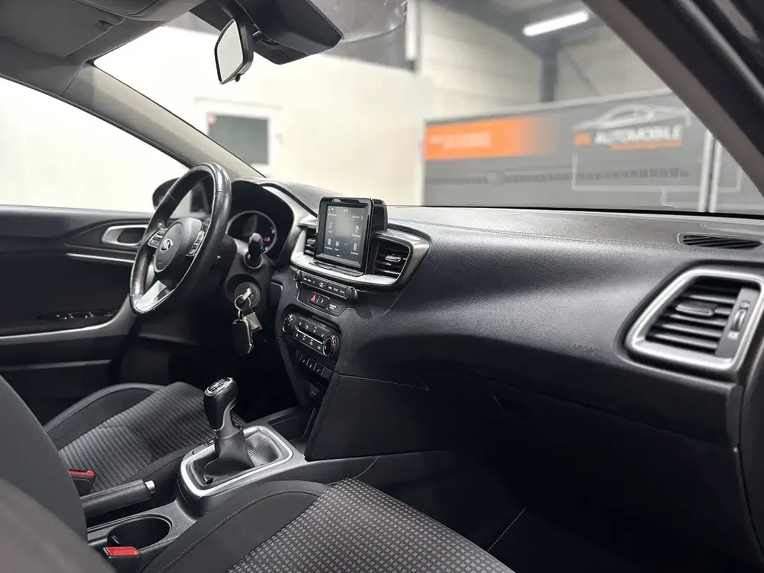 Kia Ceed / cee'd - Thumbnail 8