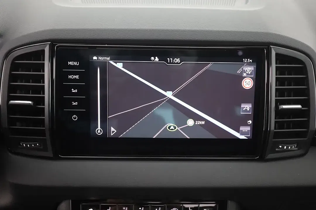 Skoda Karoq - Thumbnail 10
