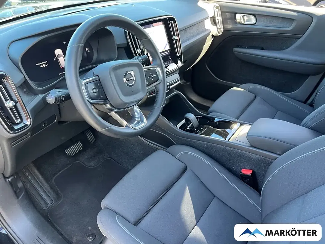 Volvo XC40 - Thumbnail 5