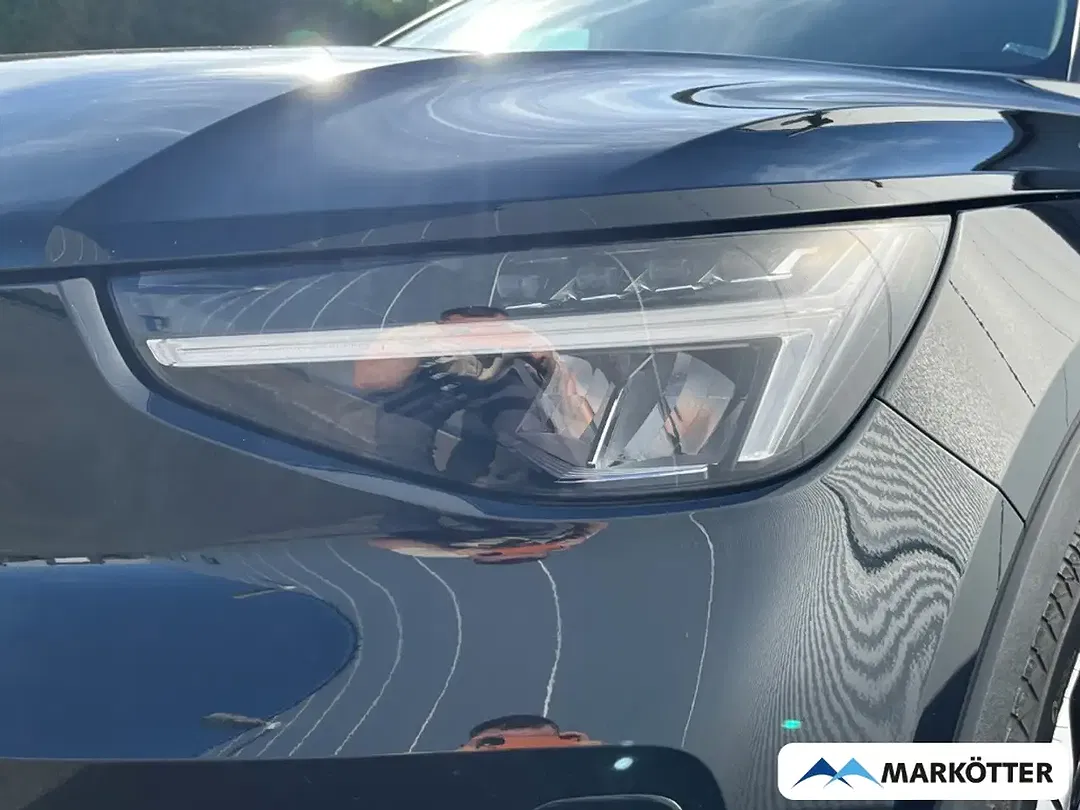 Volvo XC40 - Thumbnail 8