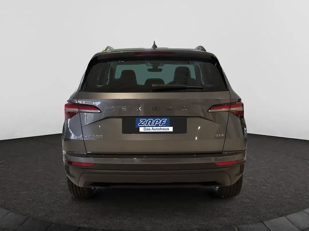 Skoda Karoq - Thumbnail 4