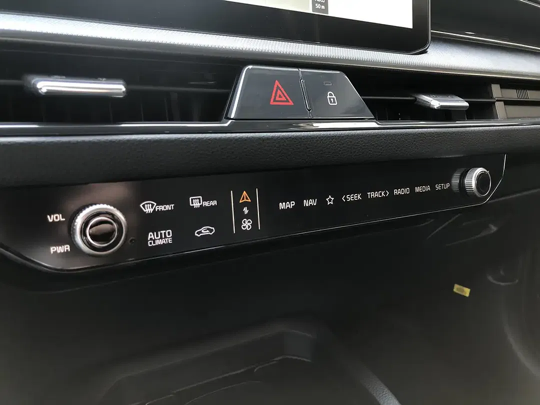 Kia Stonic - Thumbnail 12
