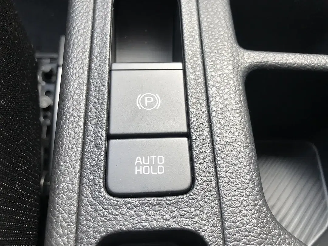 Kia Stonic - Thumbnail 15
