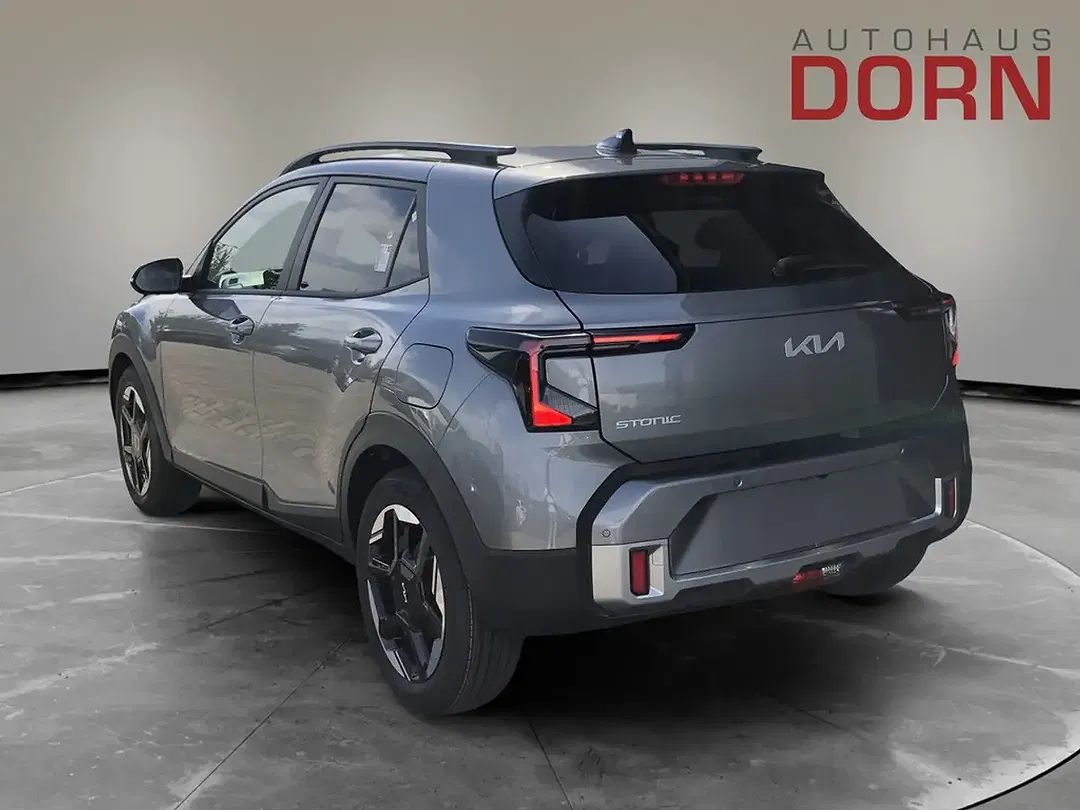 Kia Stonic - Thumbnail 2