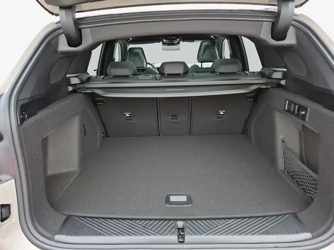 BMW X3 - Thumbnail 9
