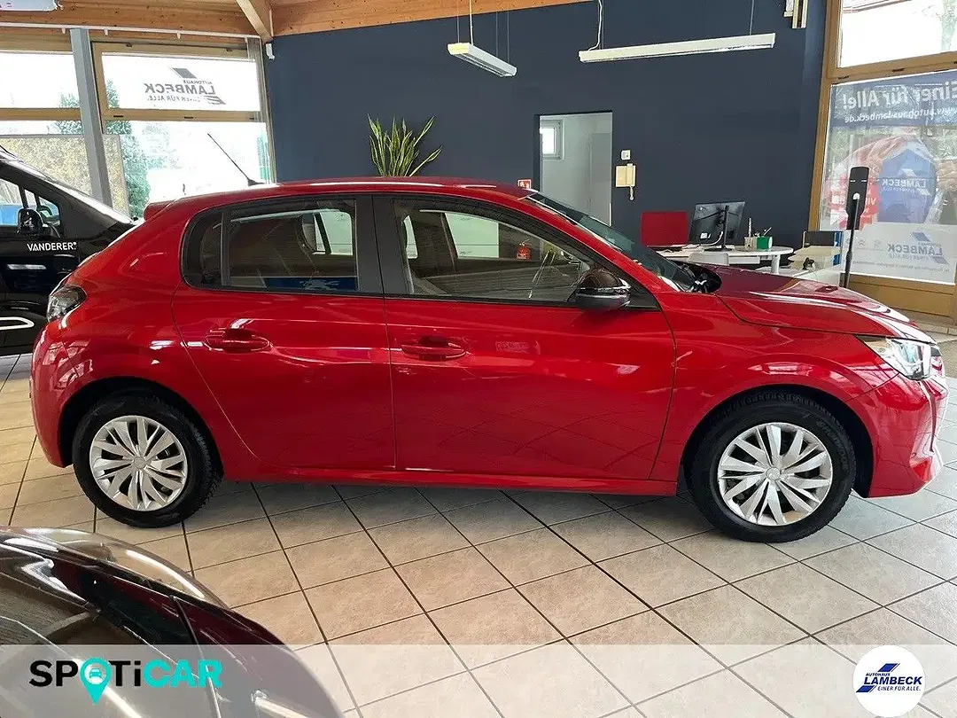 Peugeot 208 - Thumbnail 4