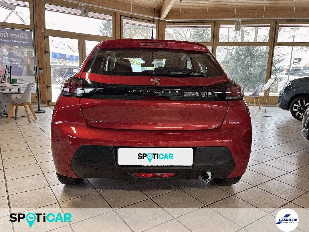 Peugeot 208 - Thumbnail 5