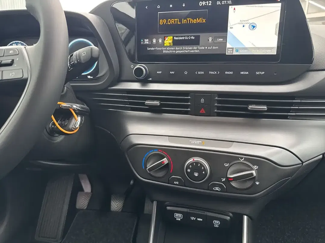 Hyundai i20 - Thumbnail 12