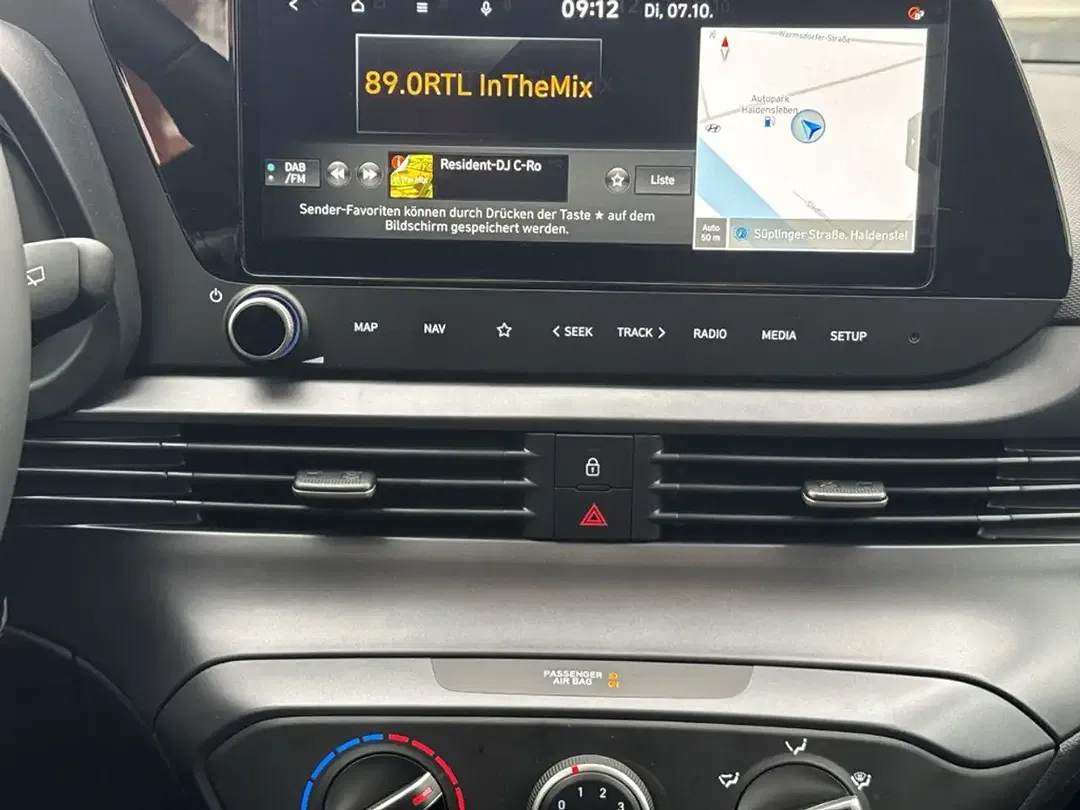 Hyundai i20 - Thumbnail 13
