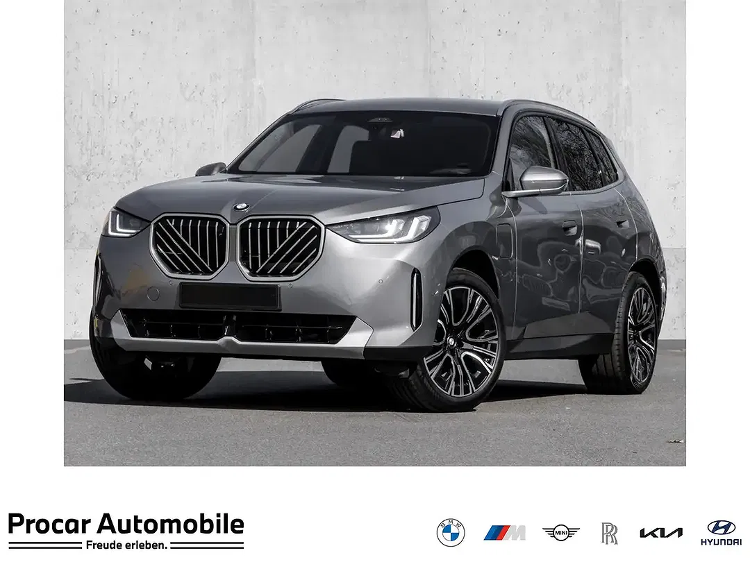 BMW X3 - Thumbnail 1