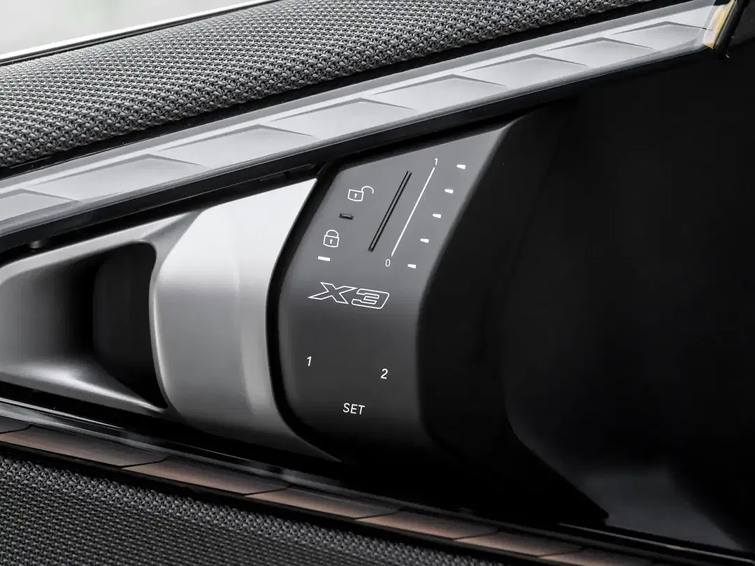 BMW X3 - Thumbnail 14