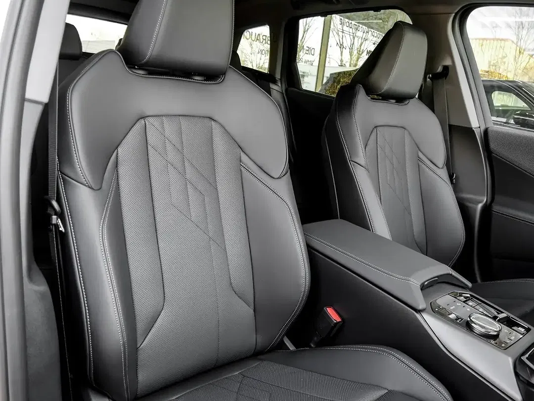 BMW X3 - Thumbnail 6