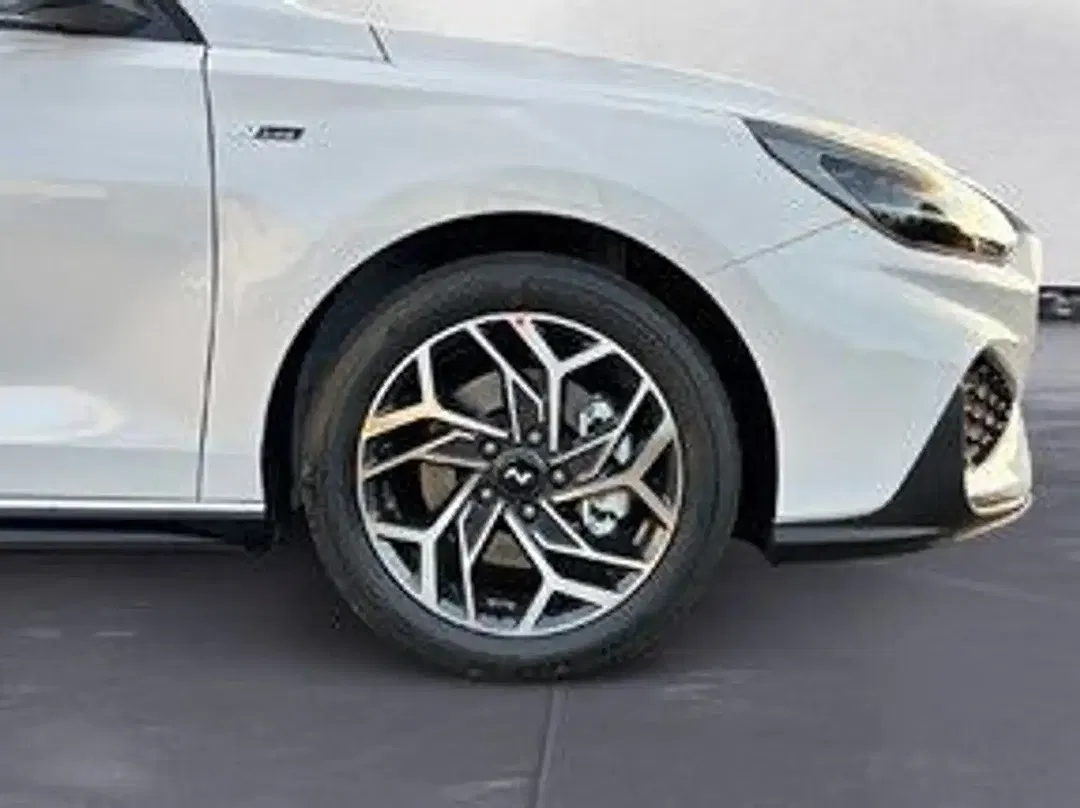 Hyundai i30 - Thumbnail 10