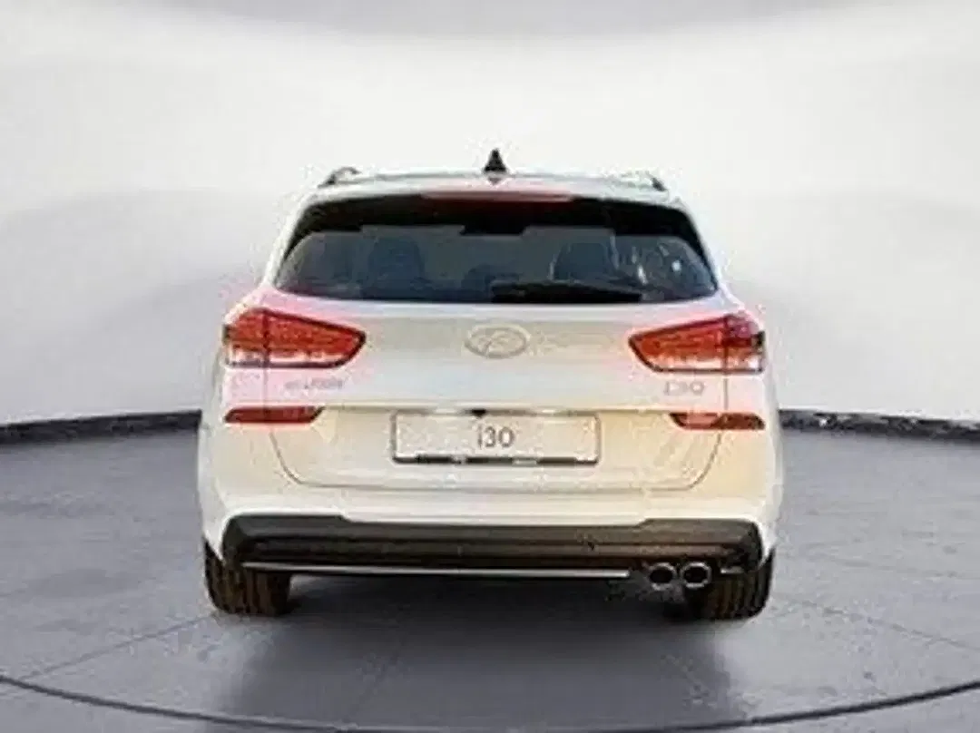 Hyundai i30 - Thumbnail 4
