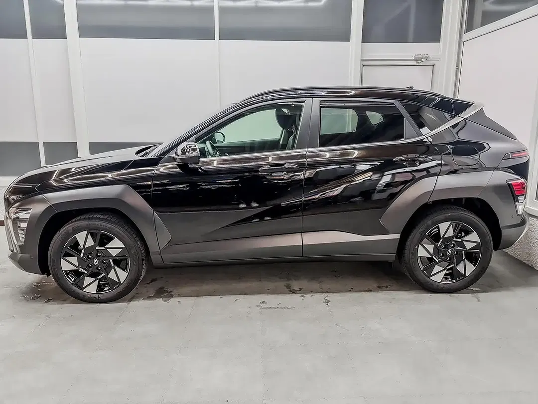 Hyundai KONA - Thumbnail 3