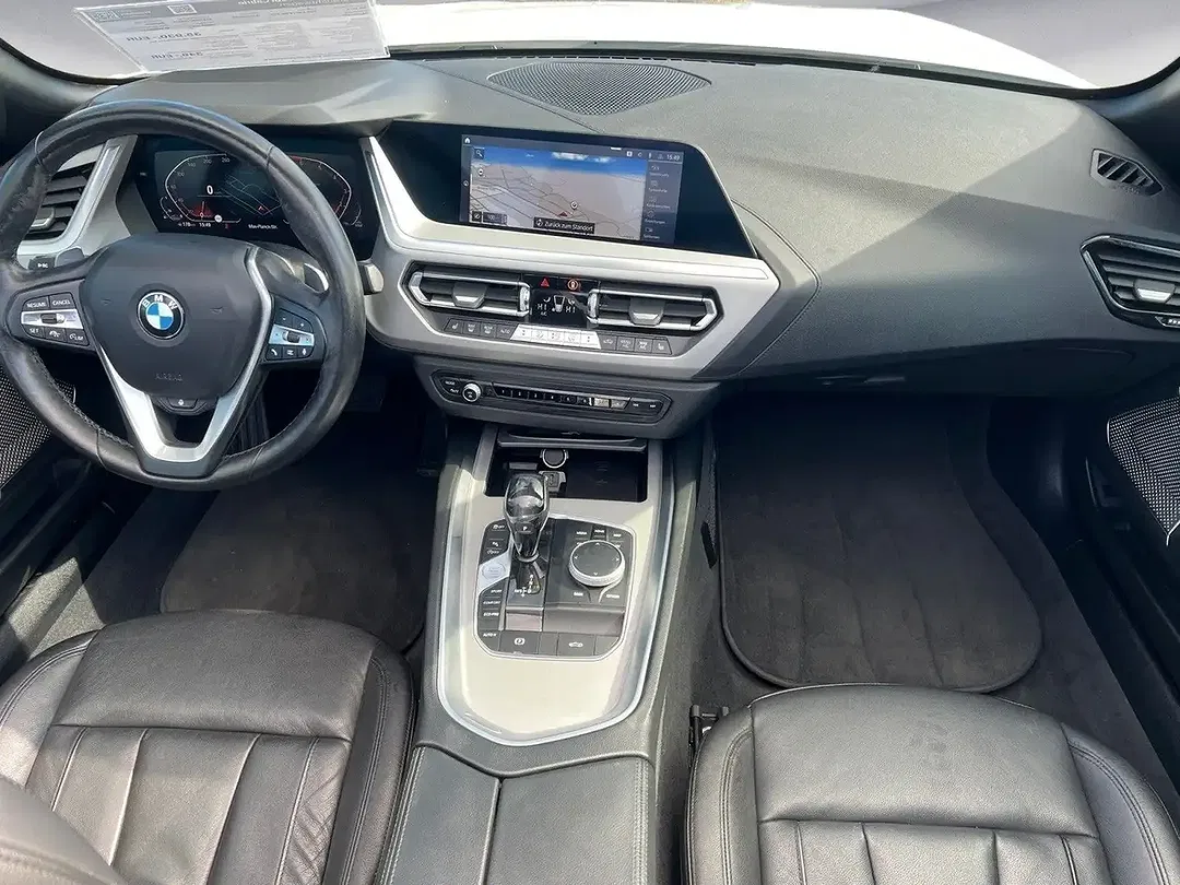 BMW Z4 - Thumbnail 10