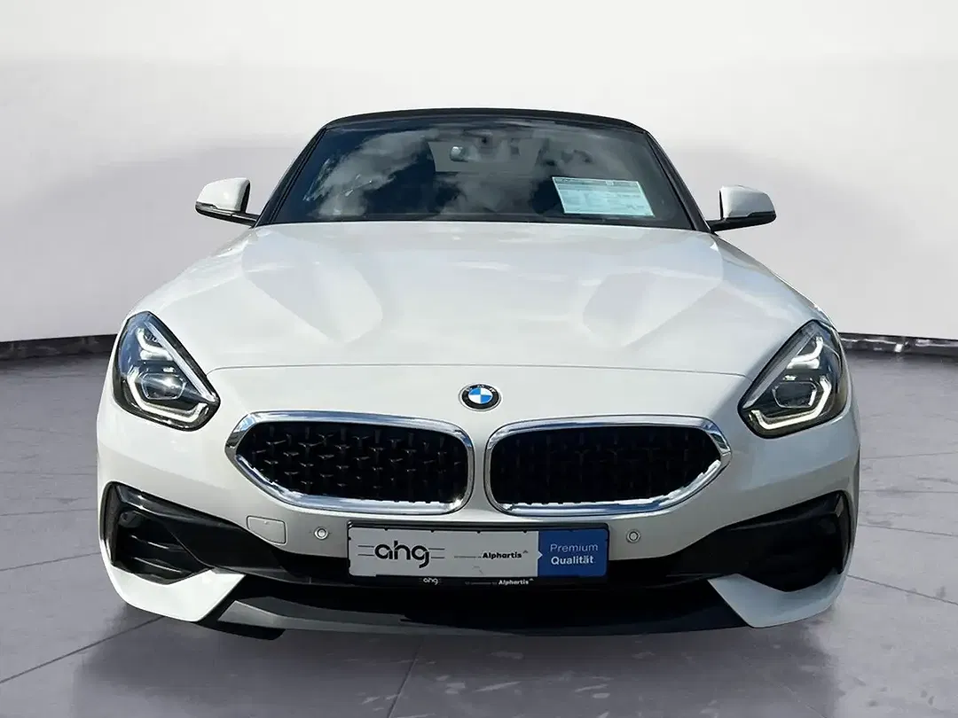 BMW Z4 - Thumbnail 6