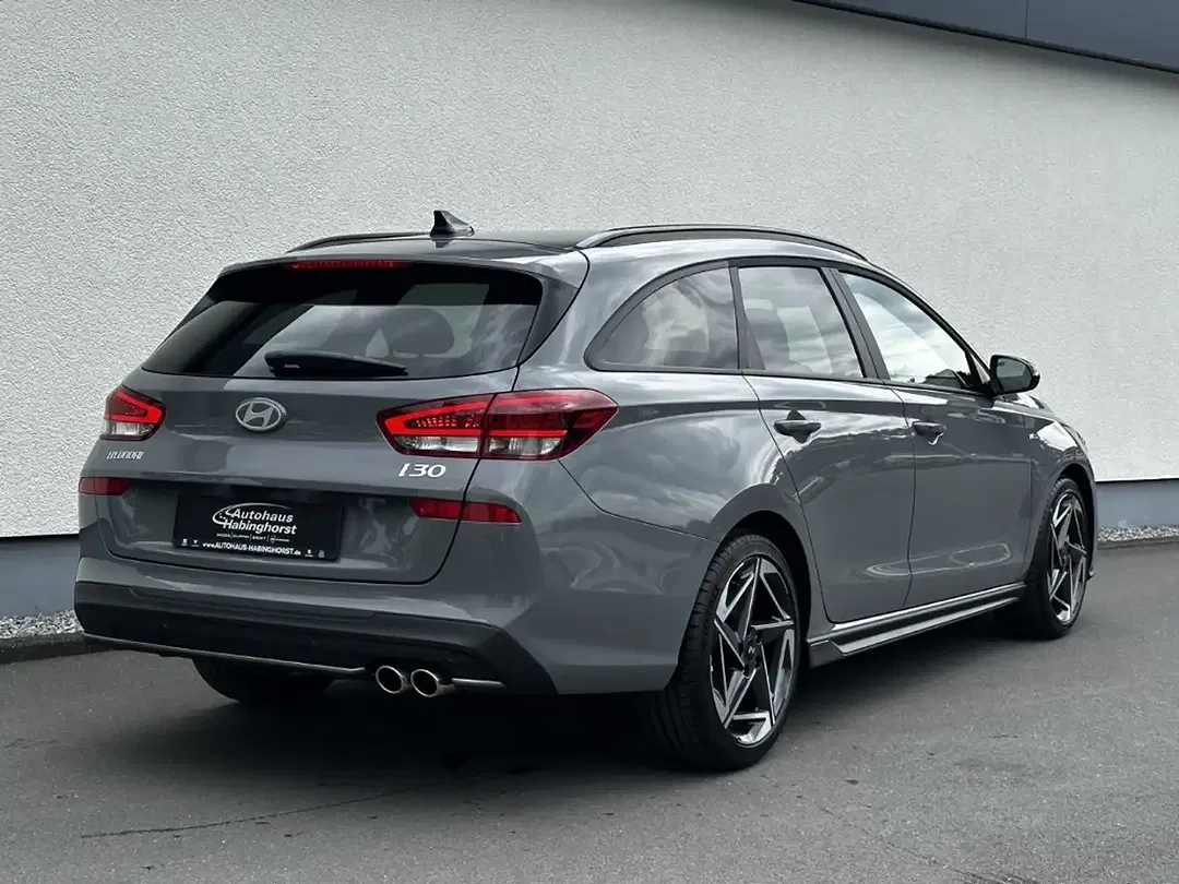 Hyundai i30 - Thumbnail 2