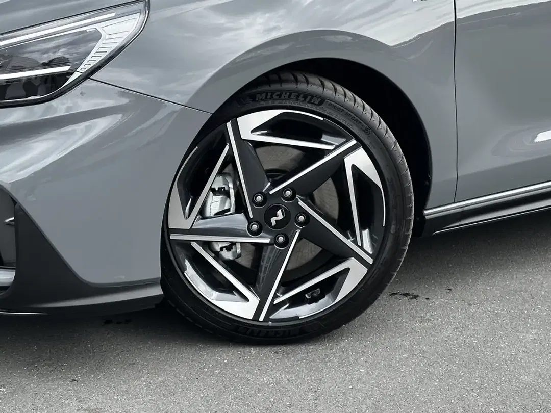 Hyundai i30 - Thumbnail 3