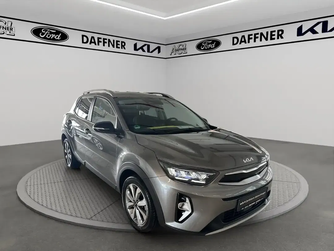 Kia Stonic - Thumbnail 8