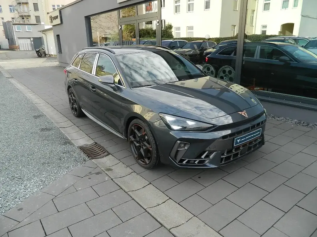 CUPRA Leon - Thumbnail 6