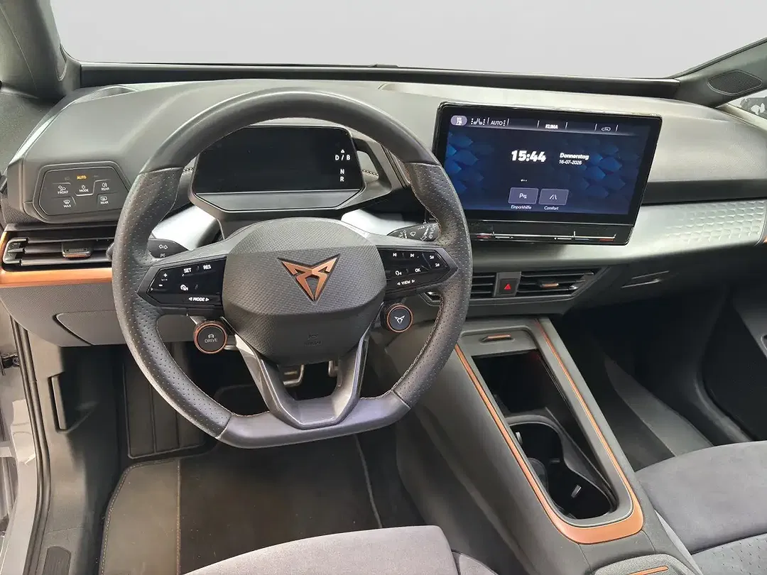 CUPRA Born - Thumbnail 12