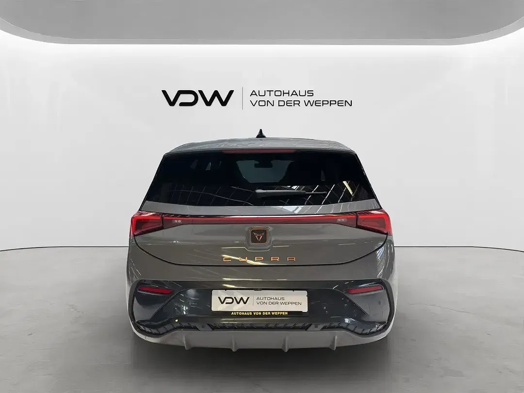 CUPRA Born - Thumbnail 6