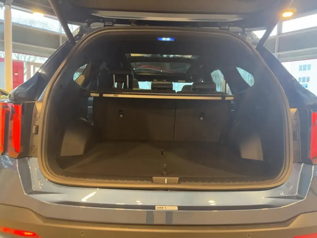 Kia Sorento - Thumbnail 11