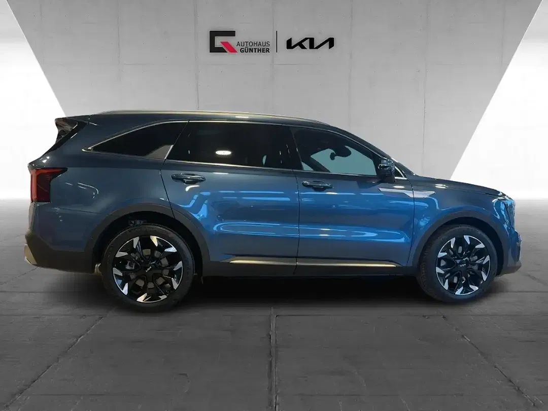 Kia Sorento - Thumbnail 4