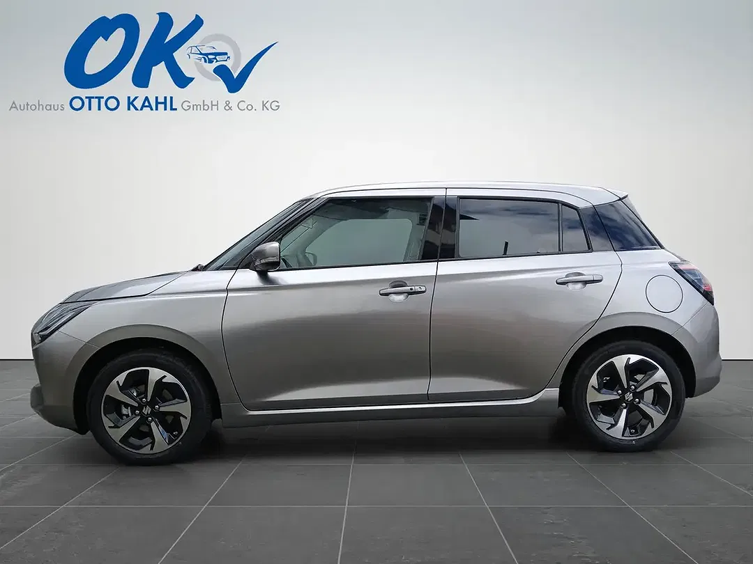 Suzuki Swift - Thumbnail 3