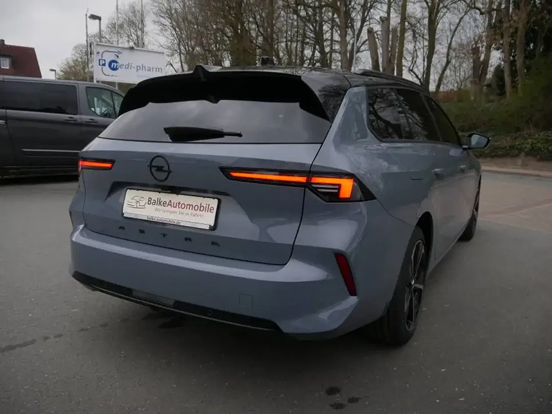 Opel Astra - Thumbnail 5