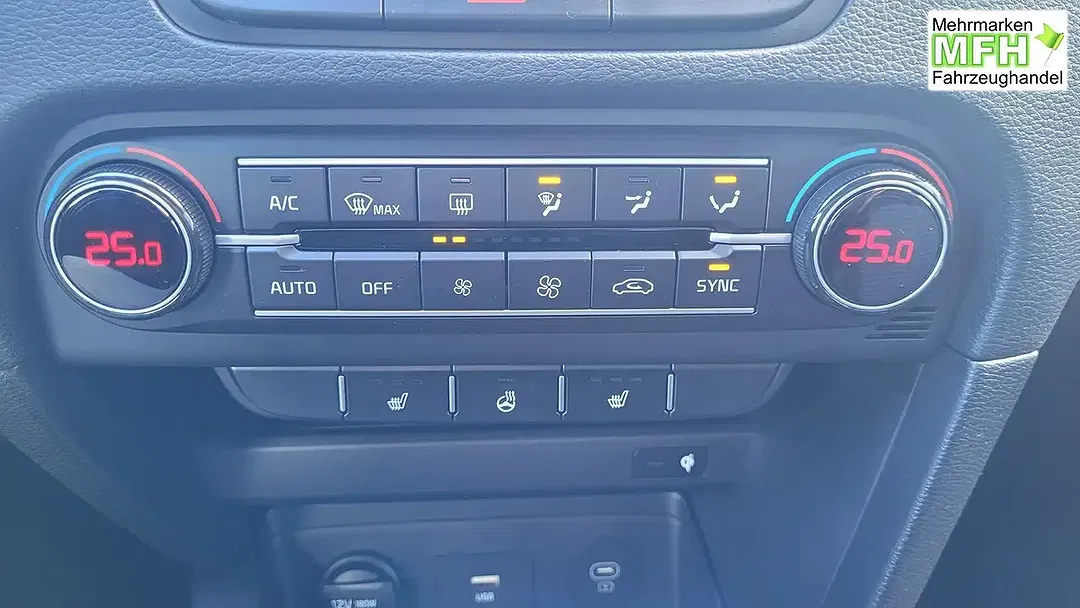 Kia Ceed SW / cee'd SW - Thumbnail 12