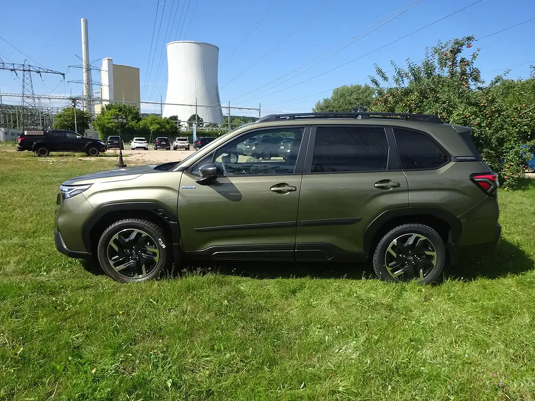 Subaru Forester - Thumbnail 3