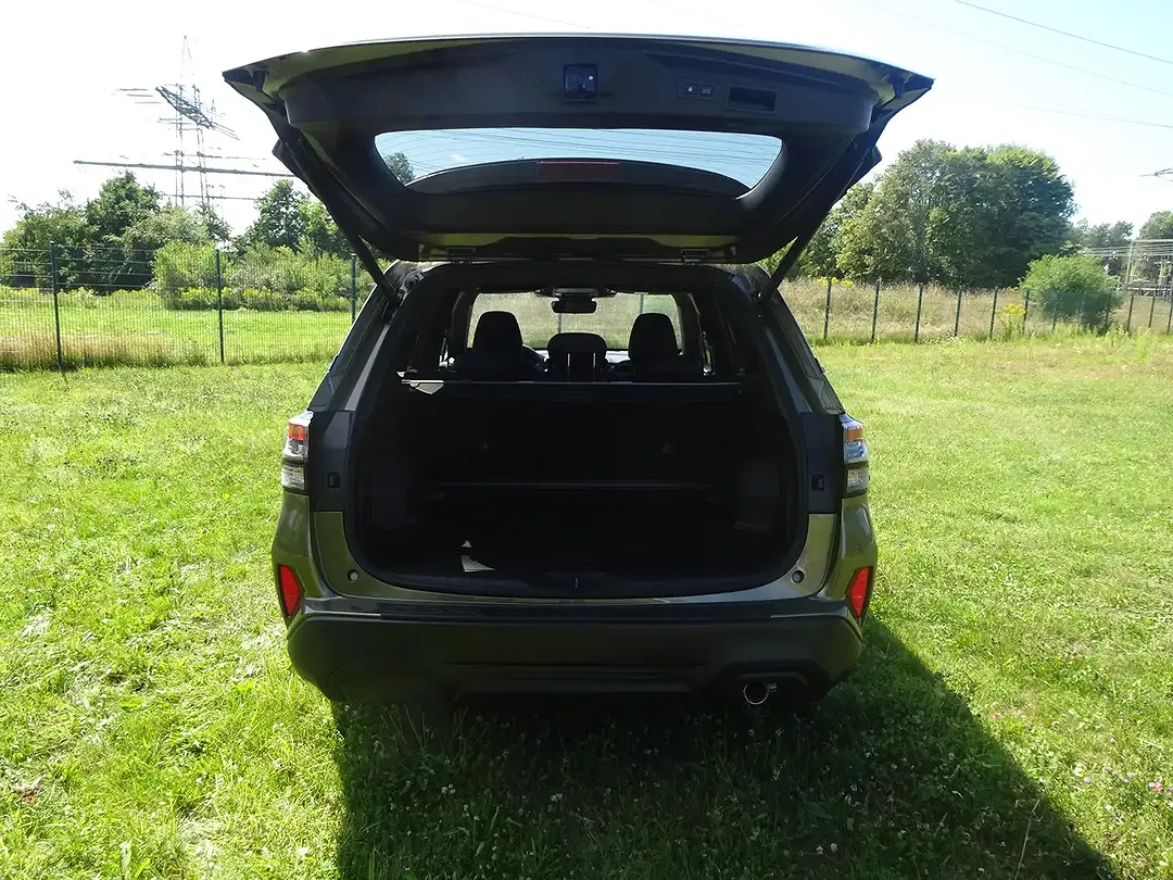 Subaru Forester - Thumbnail 8