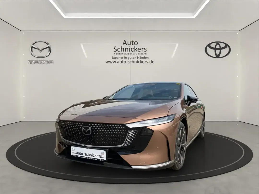 Mazda 6 - Thumbnail 1