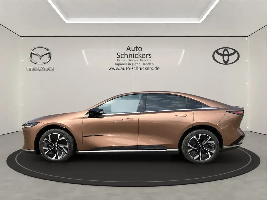 Mazda 6 - Thumbnail 2