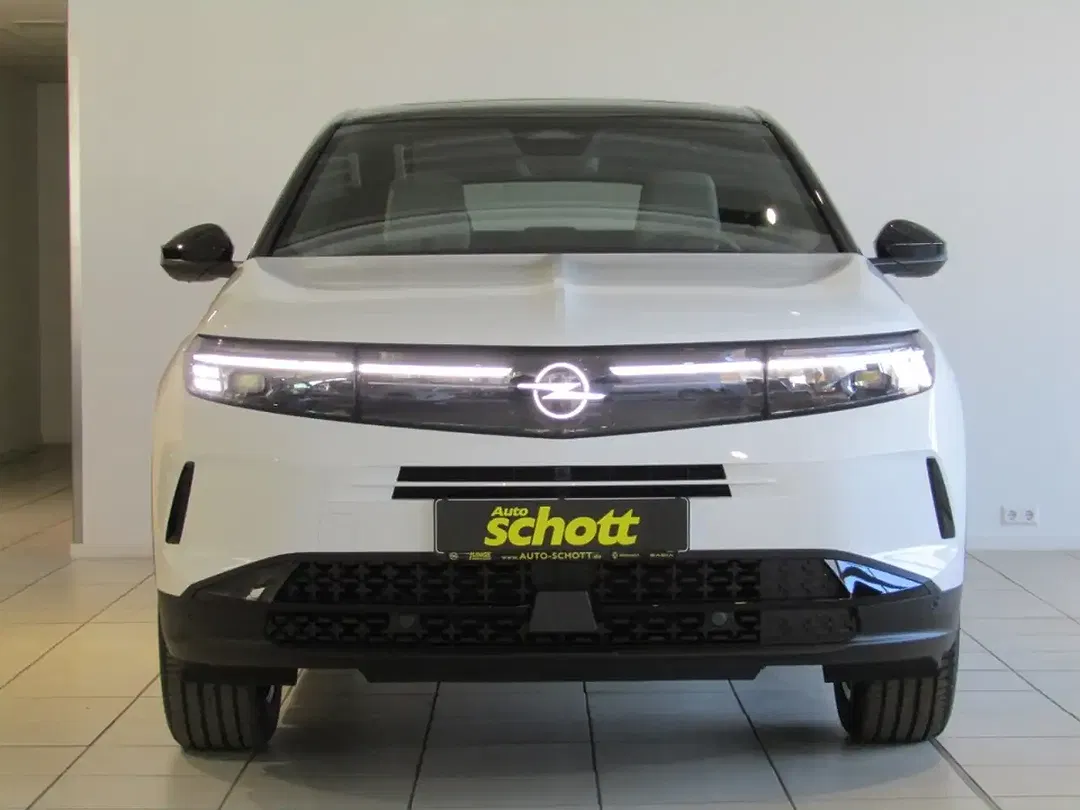 Opel Grandland - Thumbnail 2