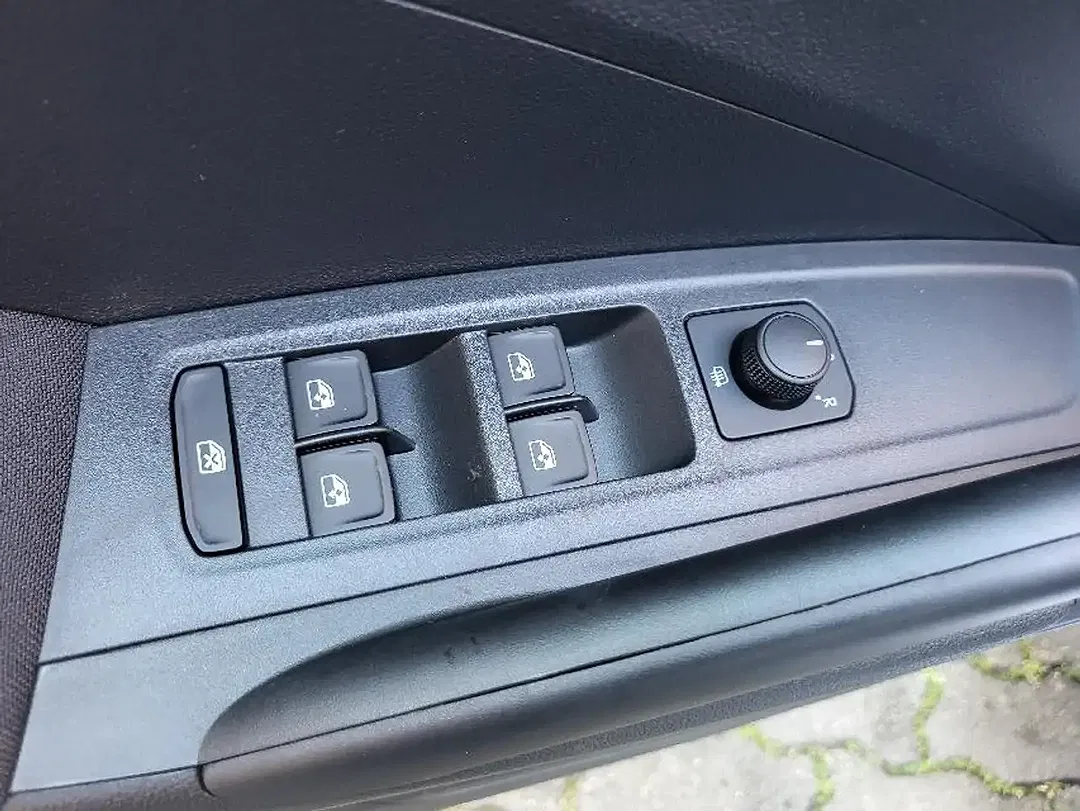 Skoda Fabia - Thumbnail 13