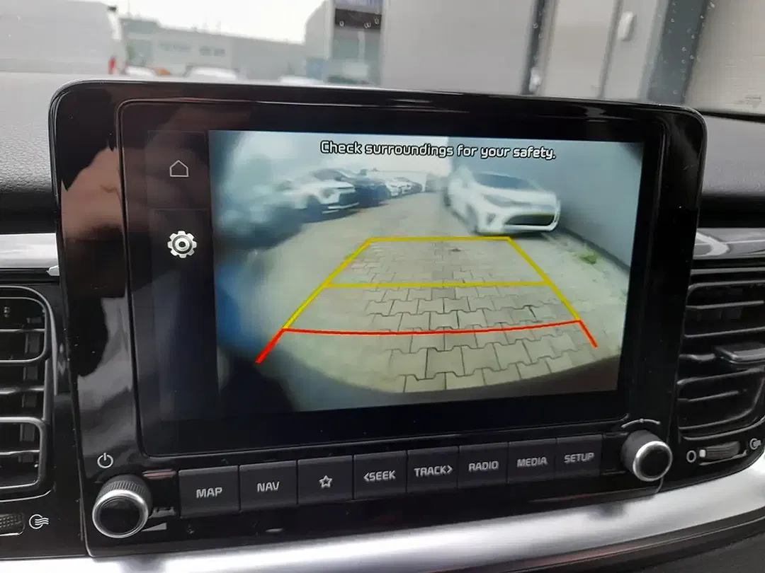Kia Stonic - Thumbnail 11
