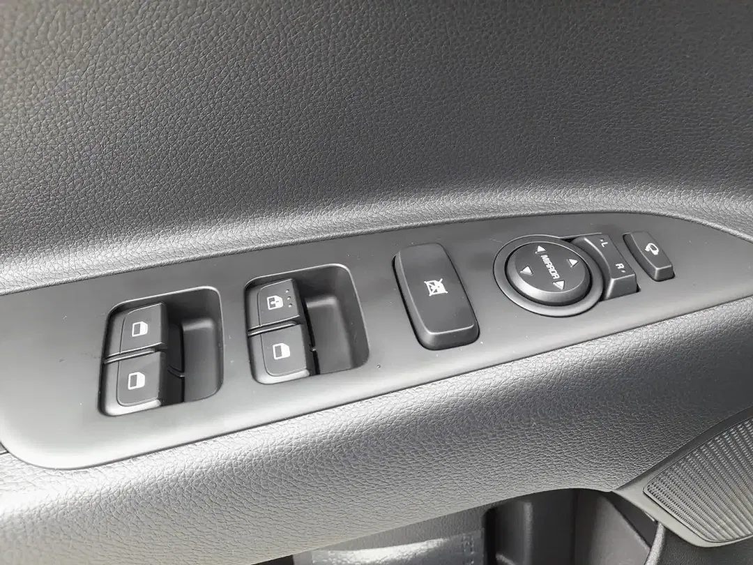 Kia Stonic - Thumbnail 15