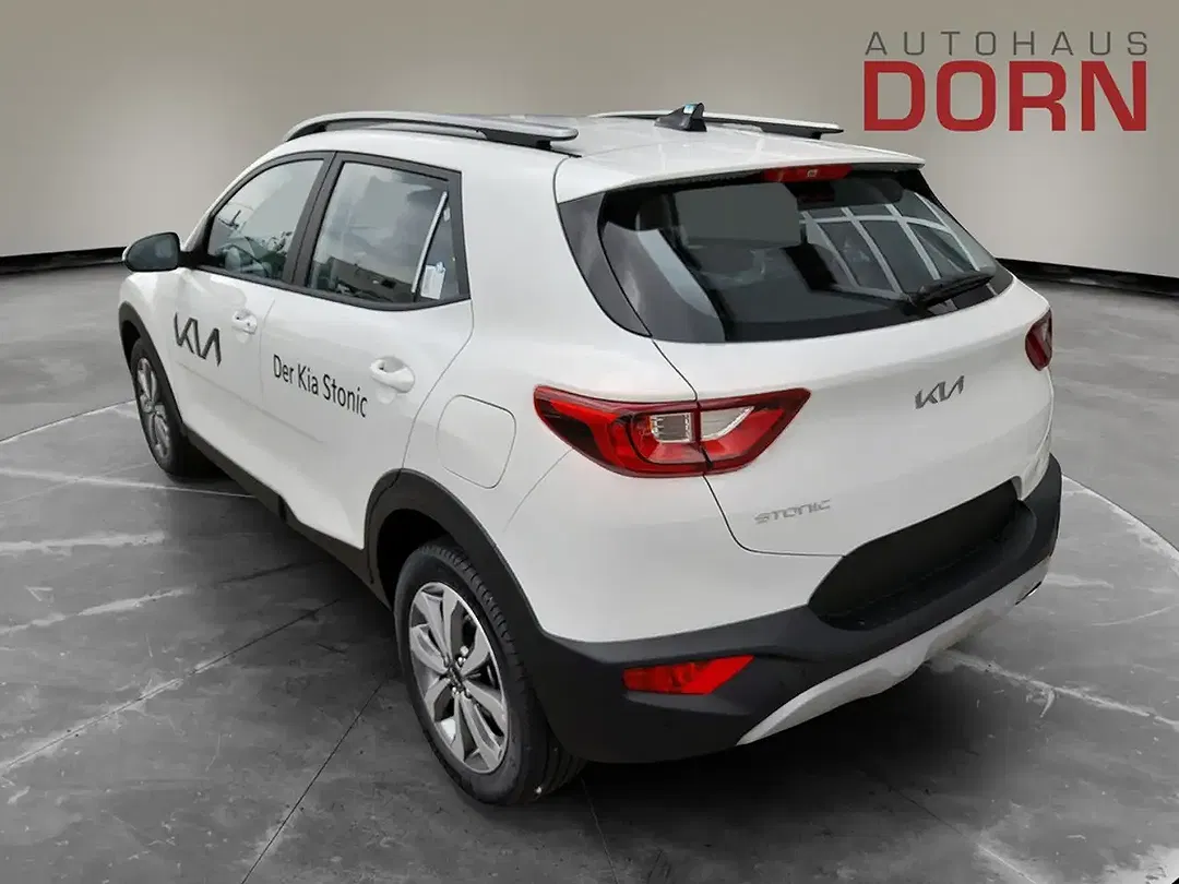 Kia Stonic - Thumbnail 2