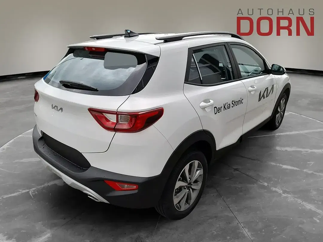 Kia Stonic - Thumbnail 3
