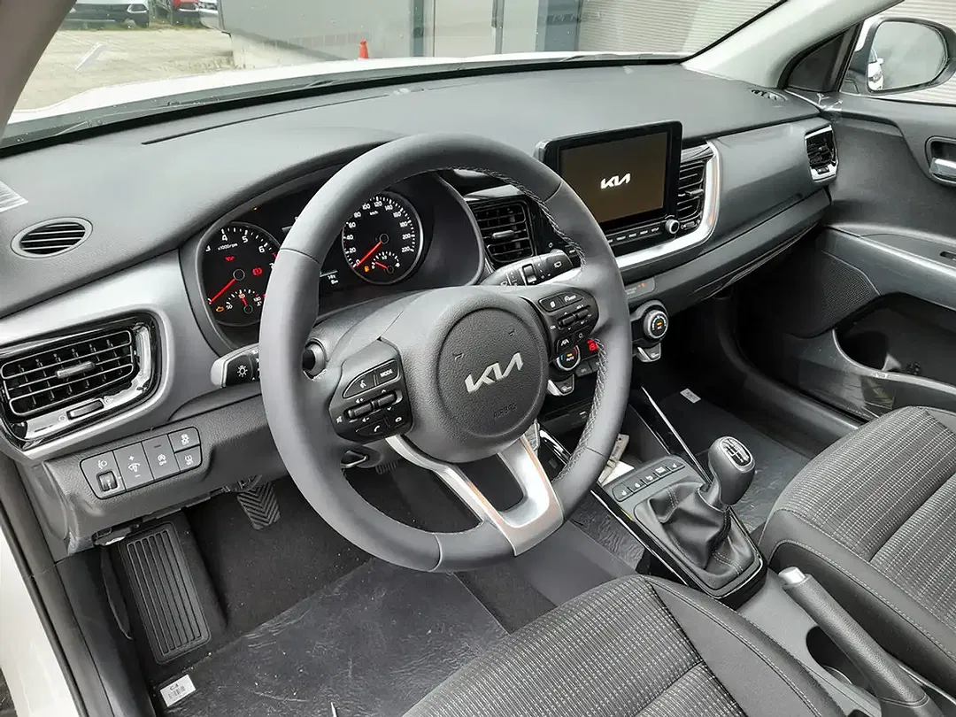 Kia Stonic - Thumbnail 6