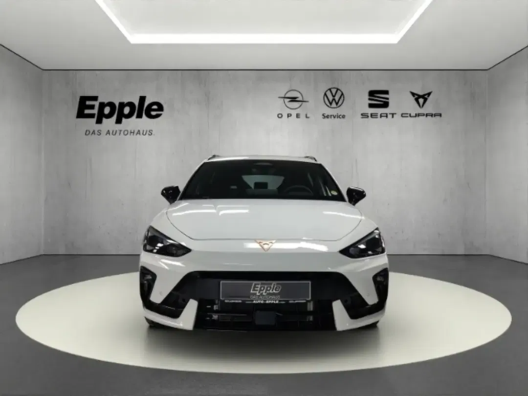 CUPRA Leon - Thumbnail 3