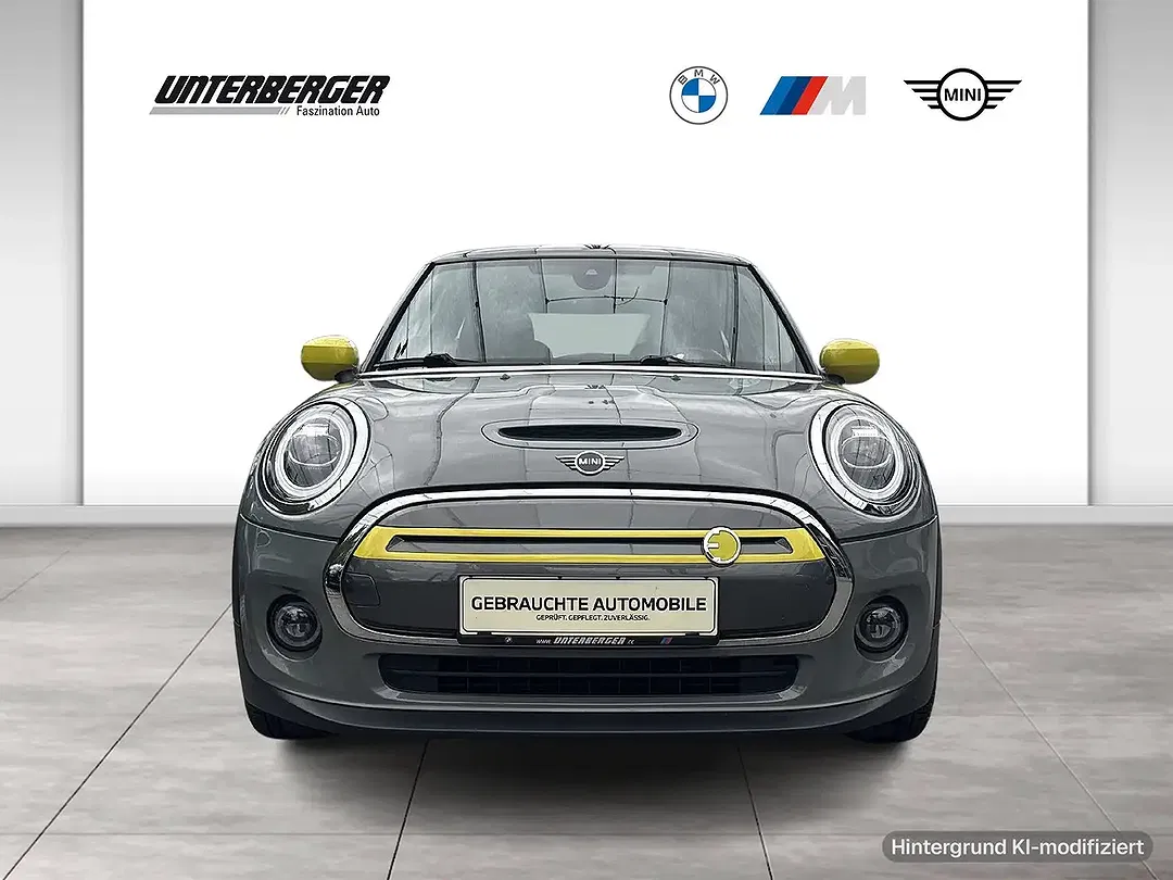 MINI Cooper SE - Thumbnail 2
