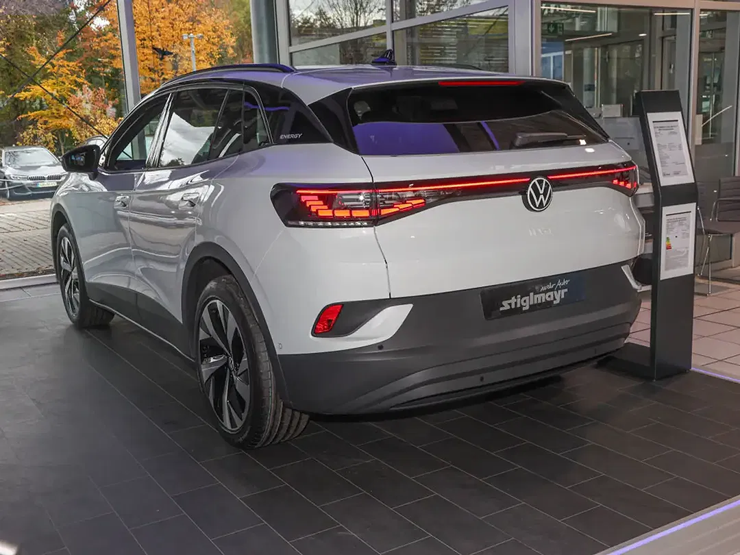 Volkswagen ID.4 - Thumbnail 2