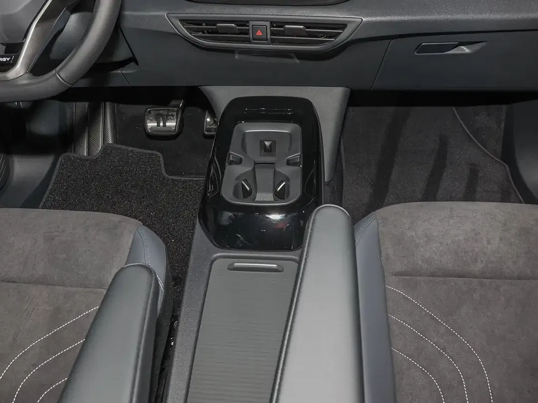 Volkswagen ID.4 - Thumbnail 7
