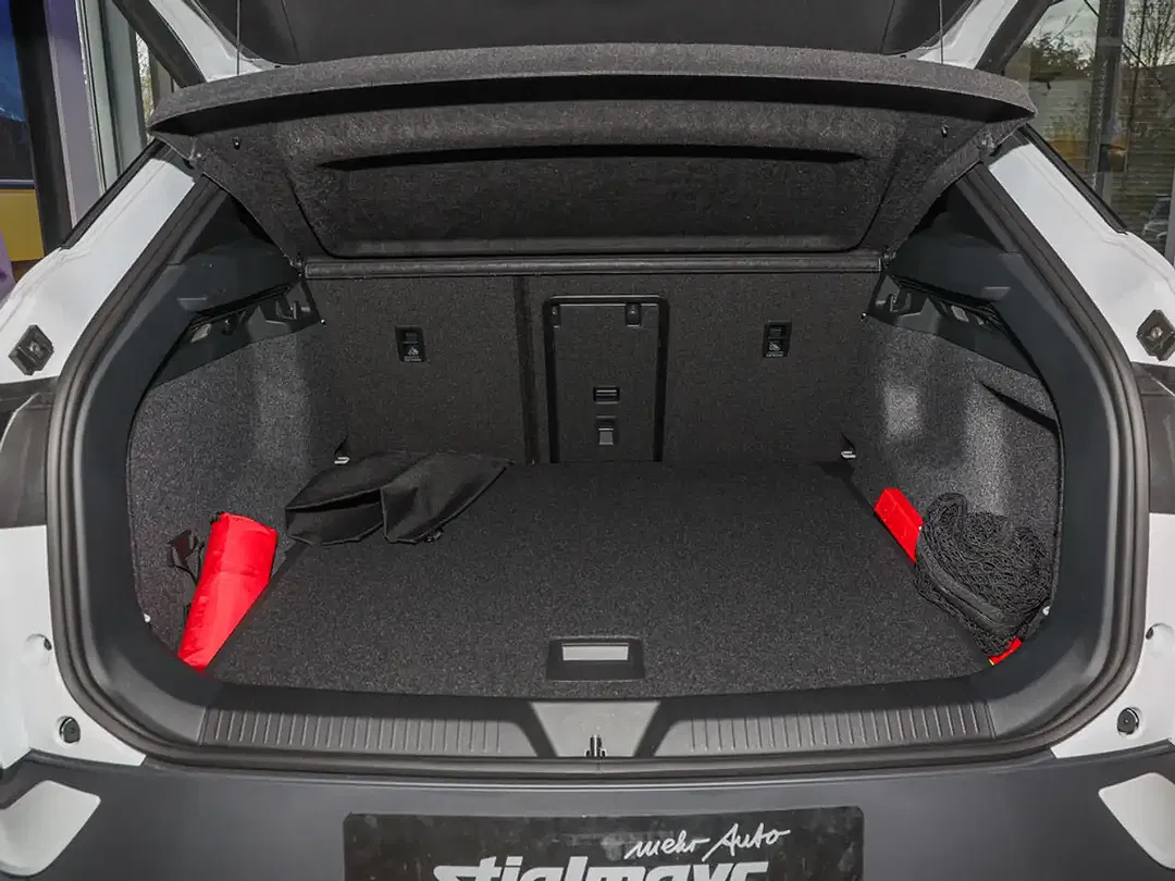 Volkswagen ID.4 - Thumbnail 8
