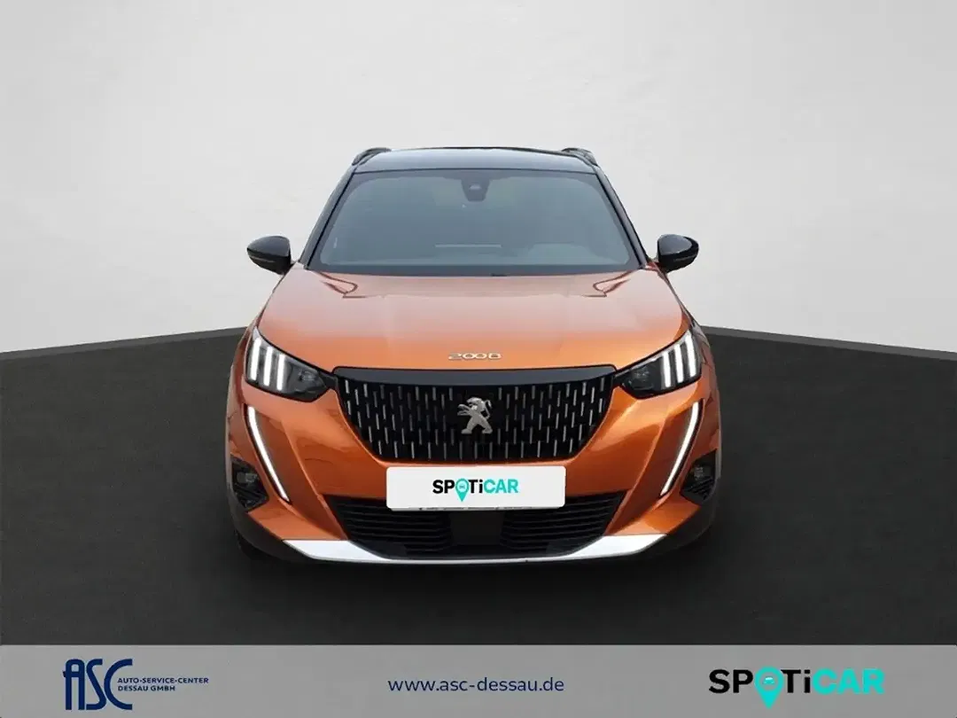 Peugeot 2008 - Thumbnail 2
